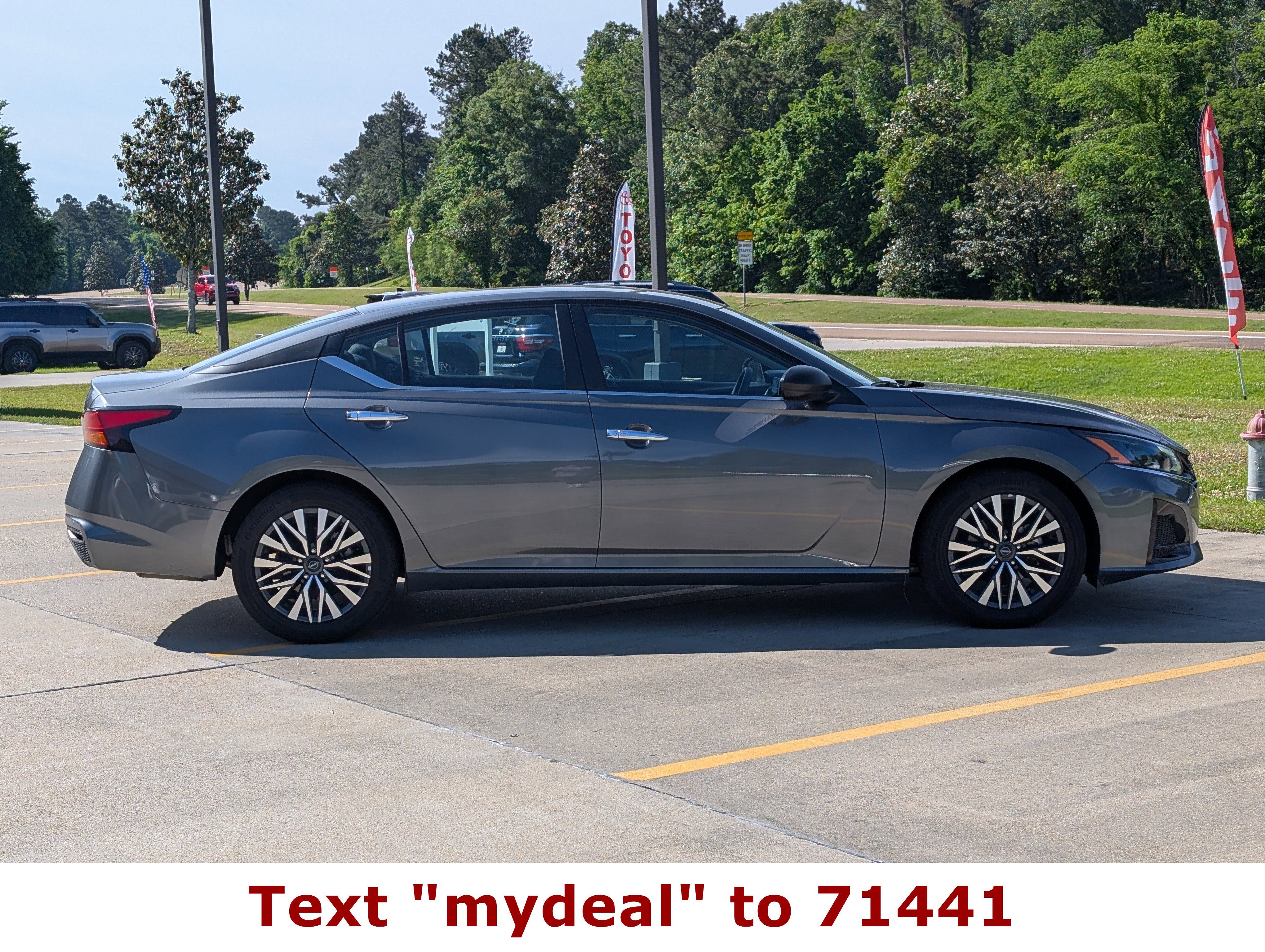 2025 Nissan Altima SV