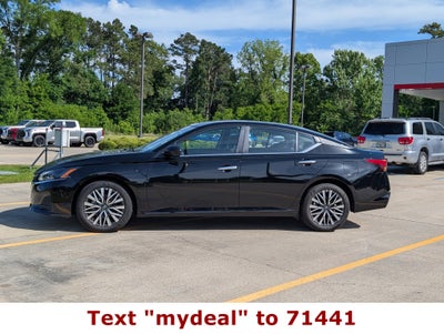 2025 Nissan Altima SV