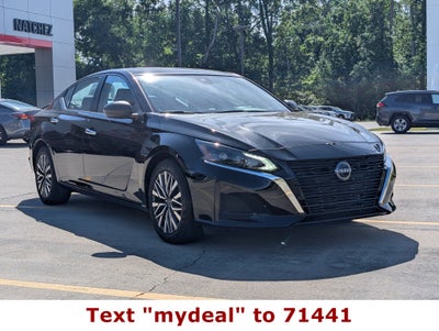 2025 Nissan Altima SV