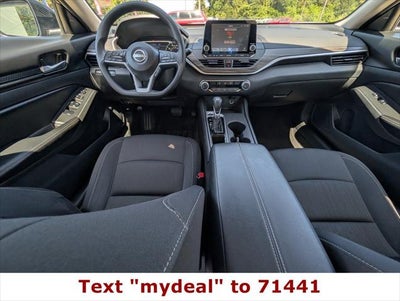 2025 Nissan Altima SV