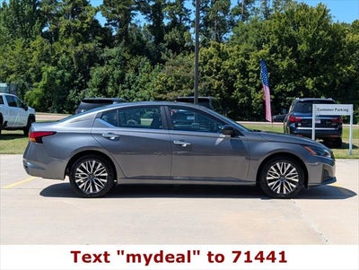 2025 Nissan Altima SV