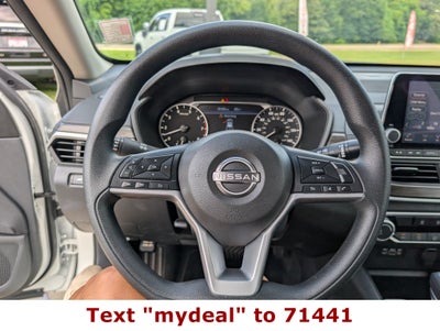 2025 Nissan Altima SV