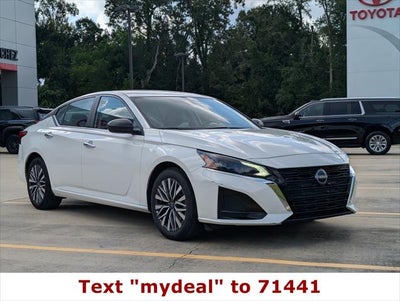 2025 Nissan Altima SV