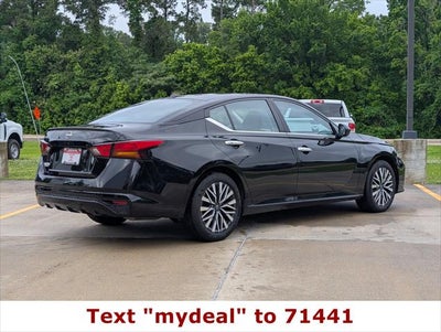 2025 Nissan Altima SV