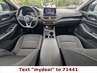 2025 Nissan Altima SV