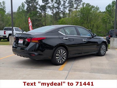 2025 Nissan Altima SV