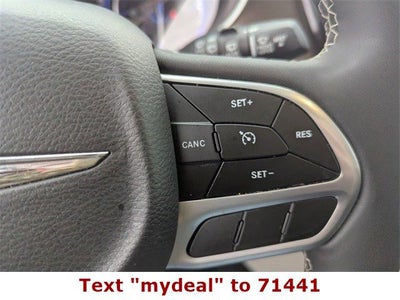 2023 Chrysler Voyager LX