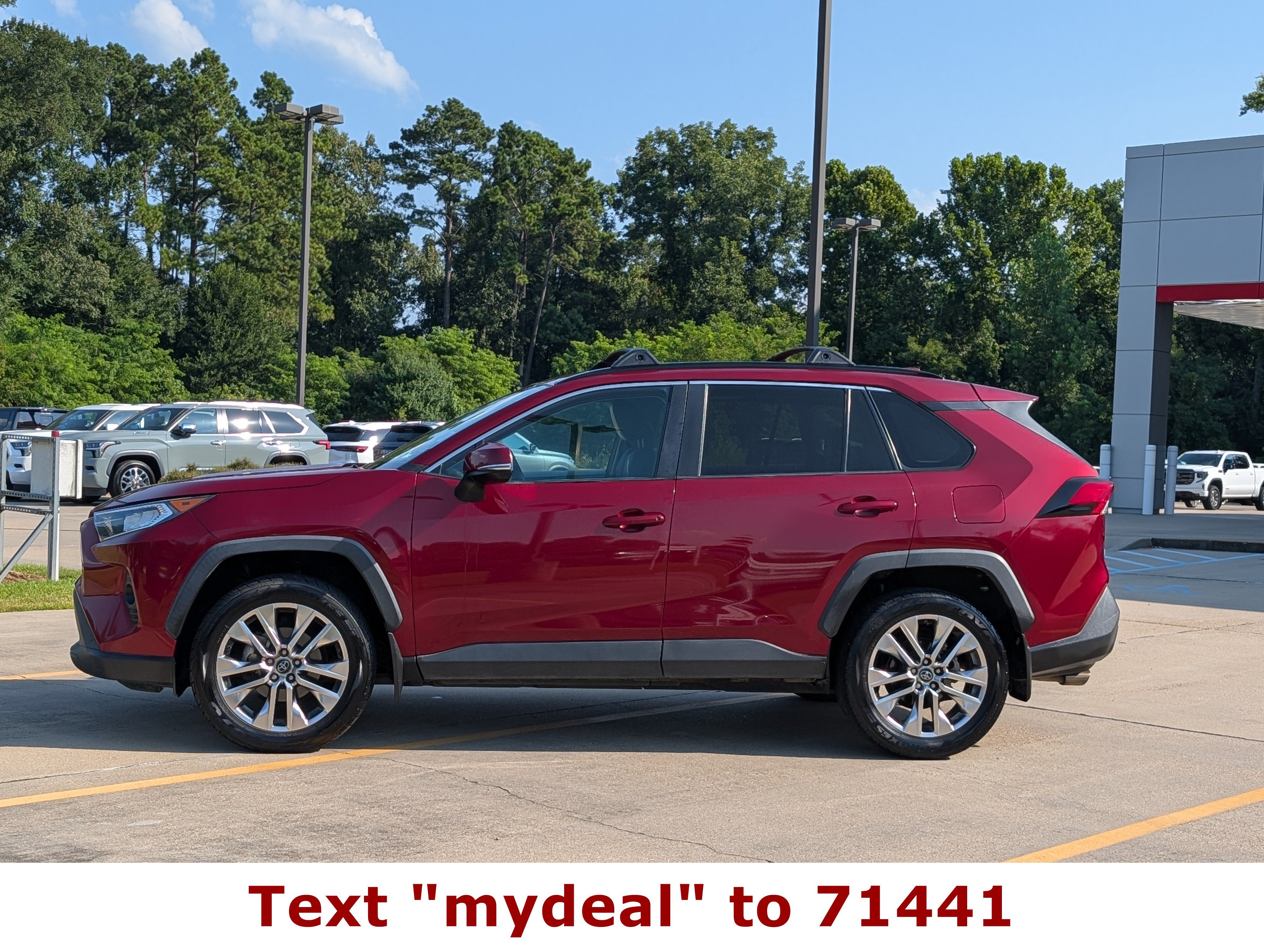 2019 Toyota RAV4 XLE Premium