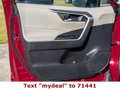 2019 Toyota RAV4 XLE Premium