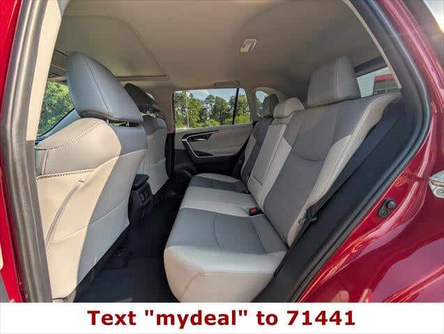 2019 Toyota RAV4 XLE Premium