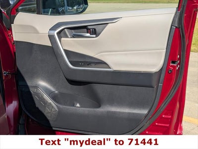 2019 Toyota RAV4 XLE Premium