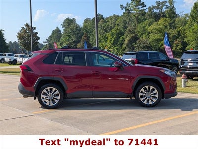 2019 Toyota RAV4 XLE Premium