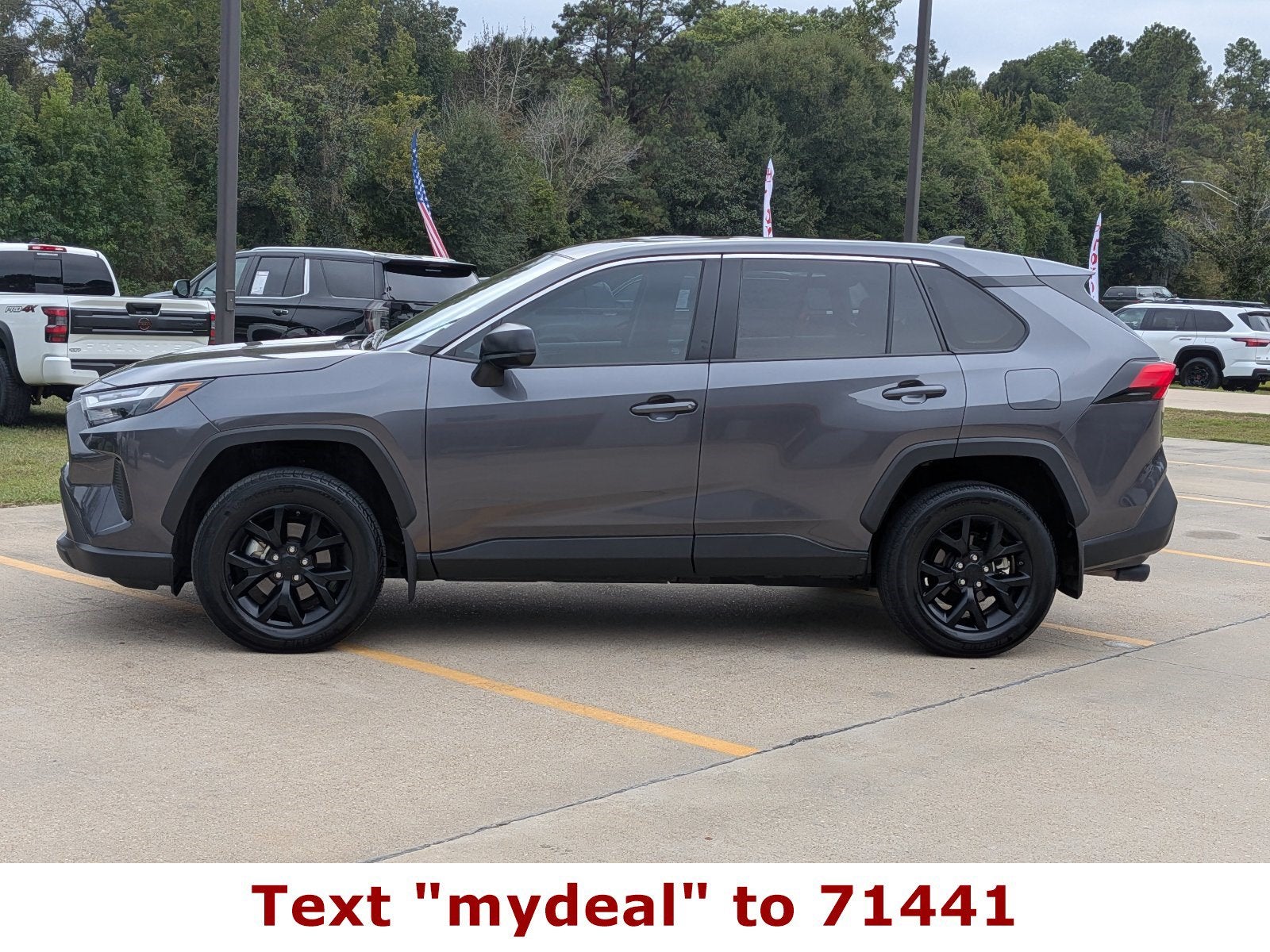 2024 Toyota RAV4 LE