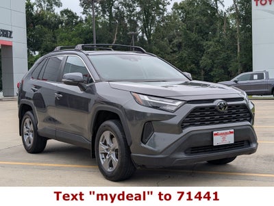 2022 Toyota RAV4 XLE