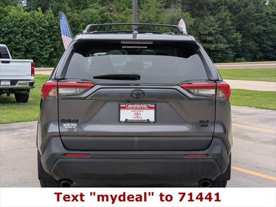 2022 Toyota RAV4 XLE