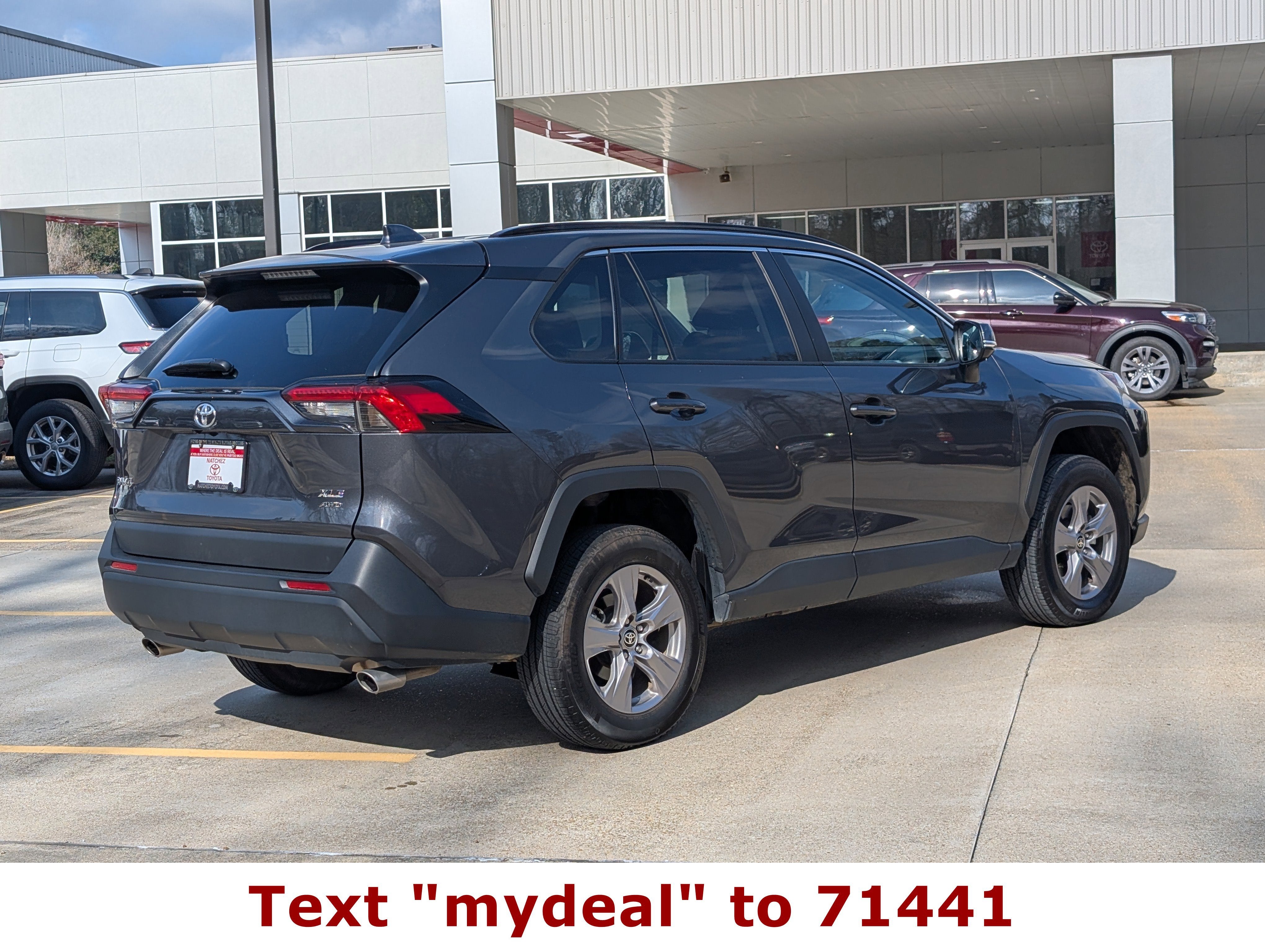 2025 Toyota RAV4 XLE