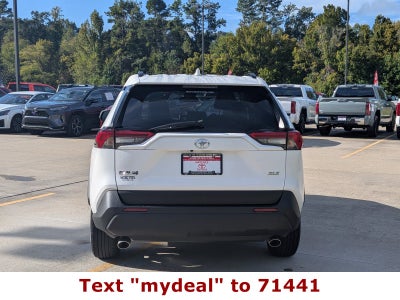 2025 Toyota RAV4 XLE