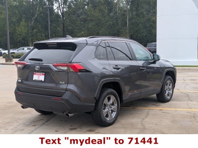 2025 Toyota RAV4 XLE