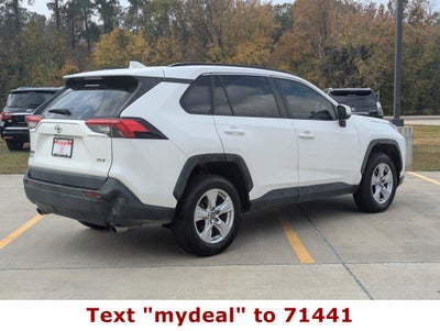 2019 Toyota RAV4 XLE