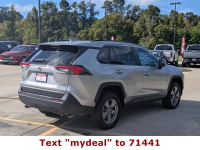 2025 Toyota RAV4 XLE