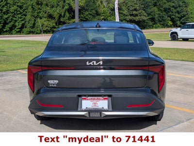 2025 Kia K4 LXS