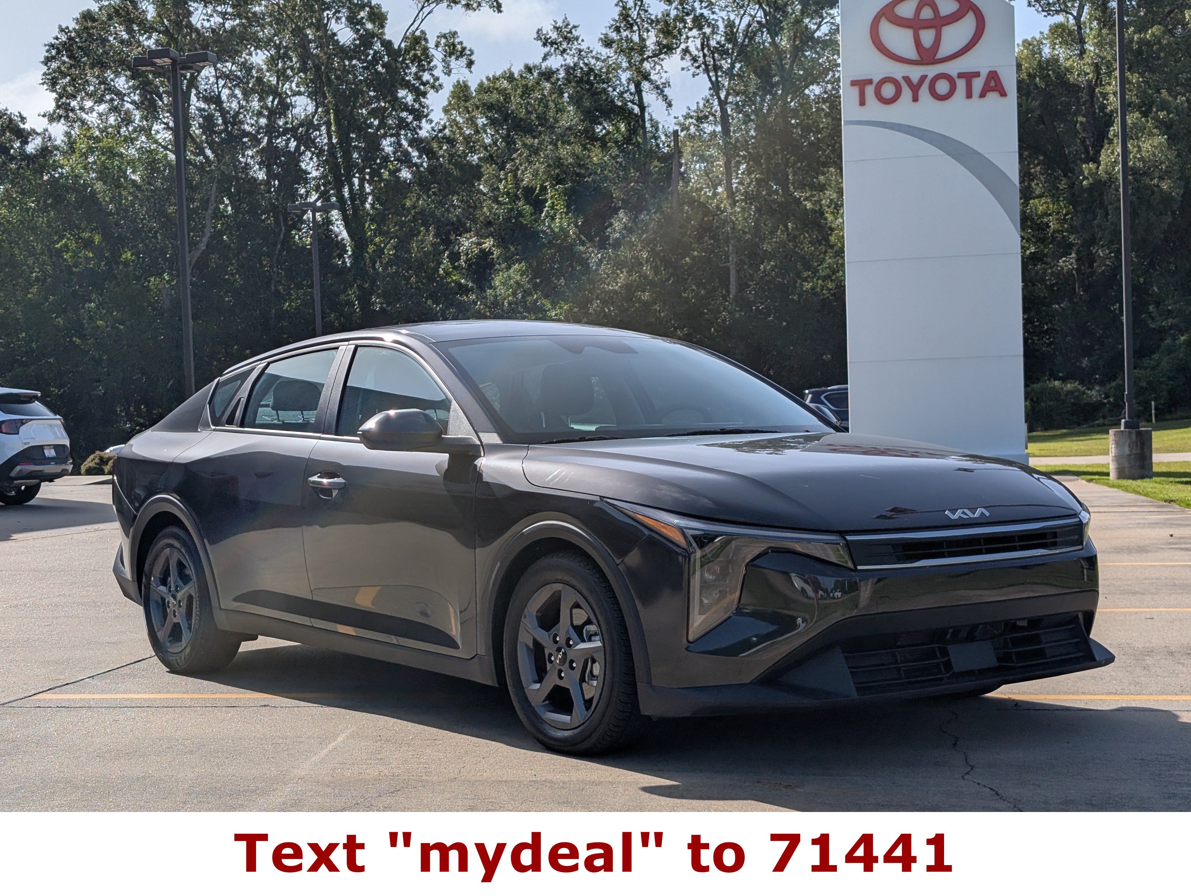 2025 Kia K4 LXS