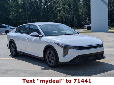 2025 Kia K4 LXS