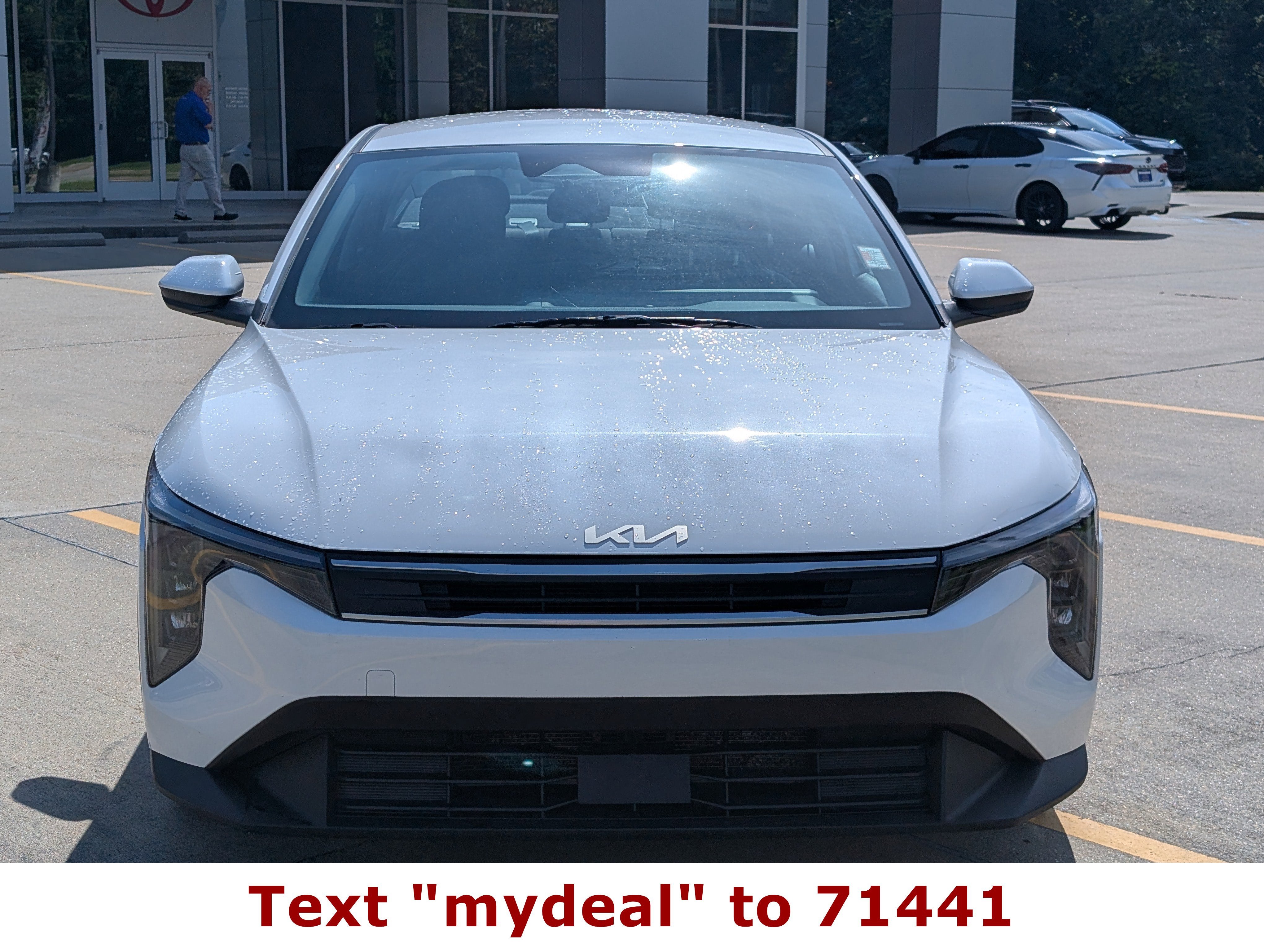 2025 Kia K4 LXS