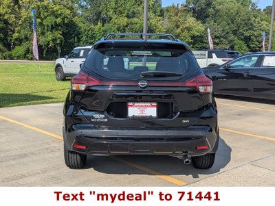 2022 Nissan Kicks SR