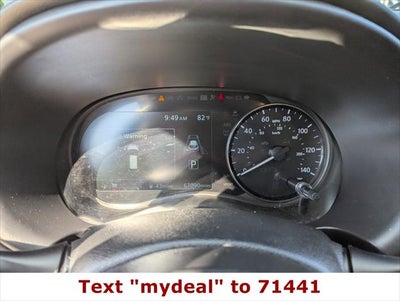 2022 Nissan Kicks SR