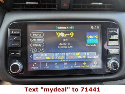 2022 Nissan Kicks SR