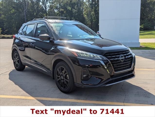 2022 Nissan Kicks SR