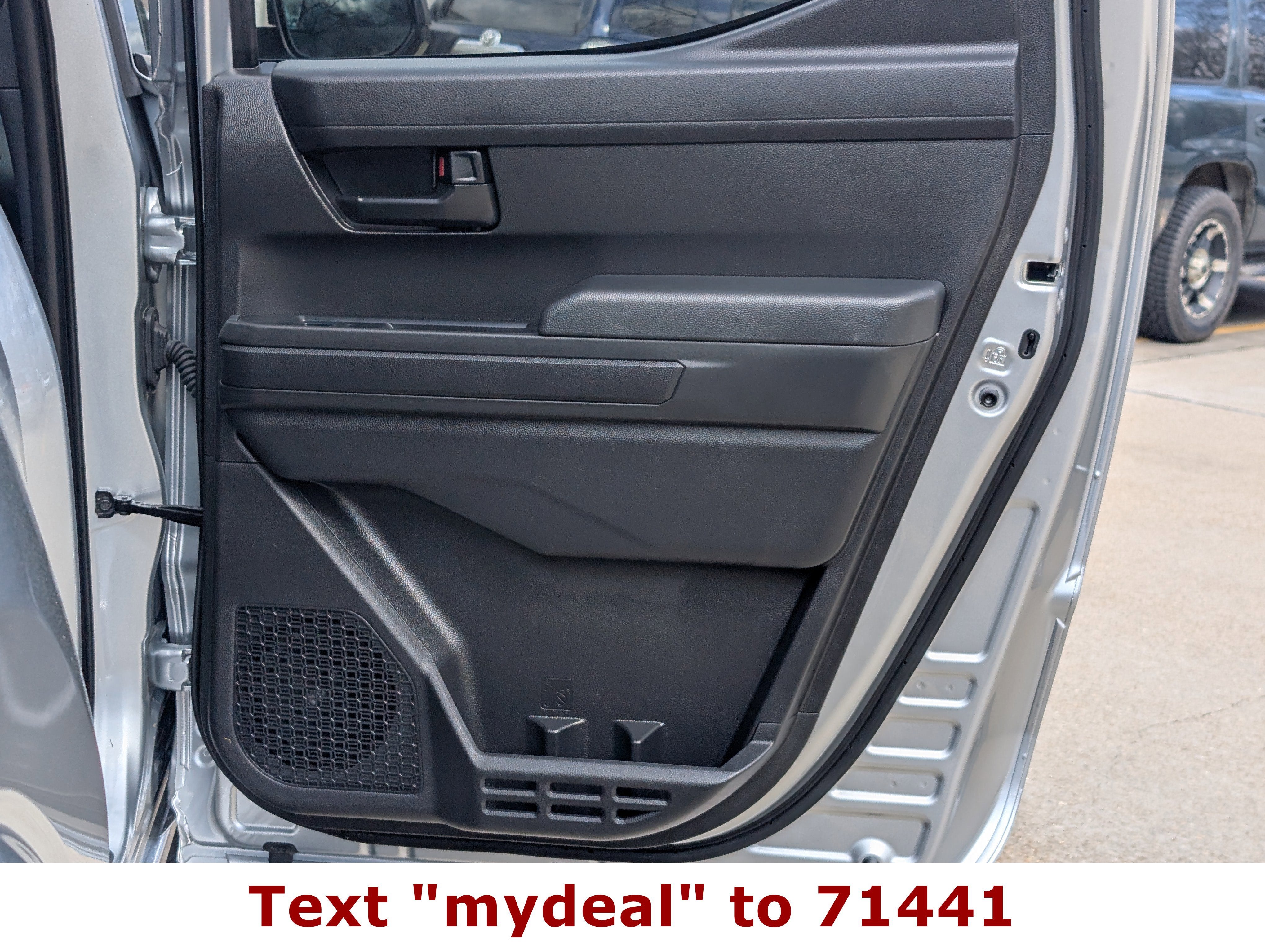 2025 Toyota Tacoma 4WD SR