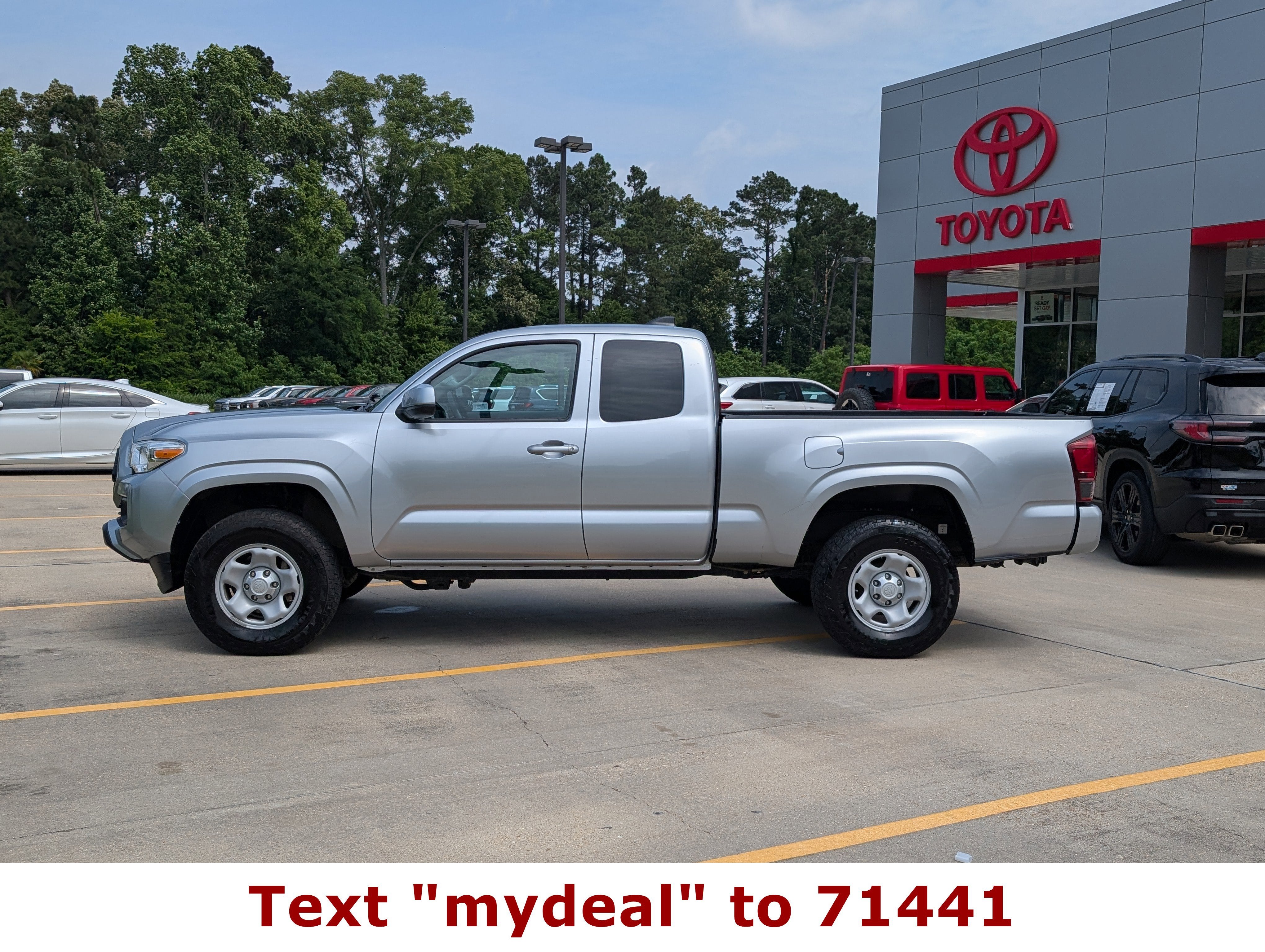 2022 Toyota Tacoma 4WD Base