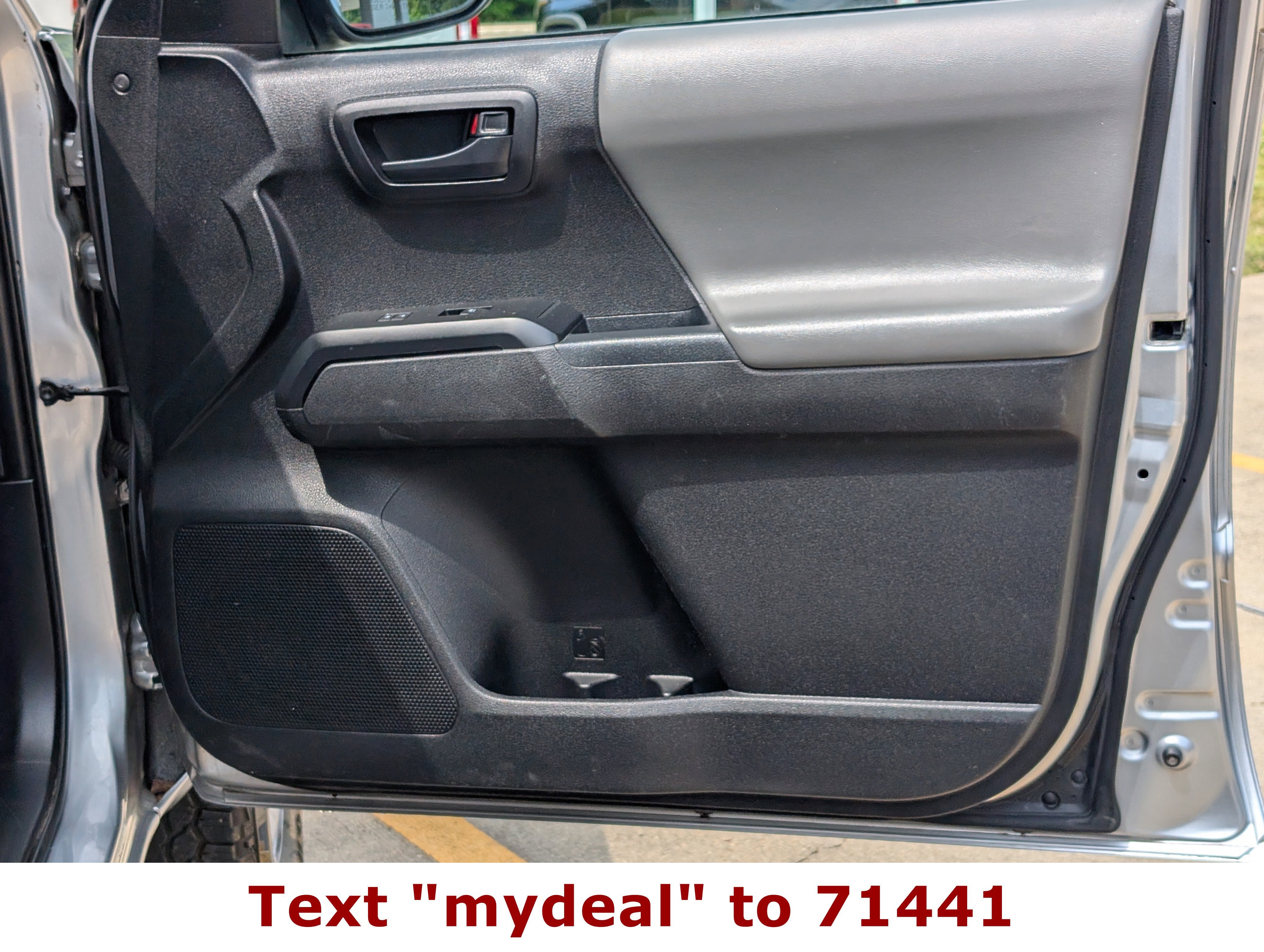 2022 Toyota Tacoma 4WD Base