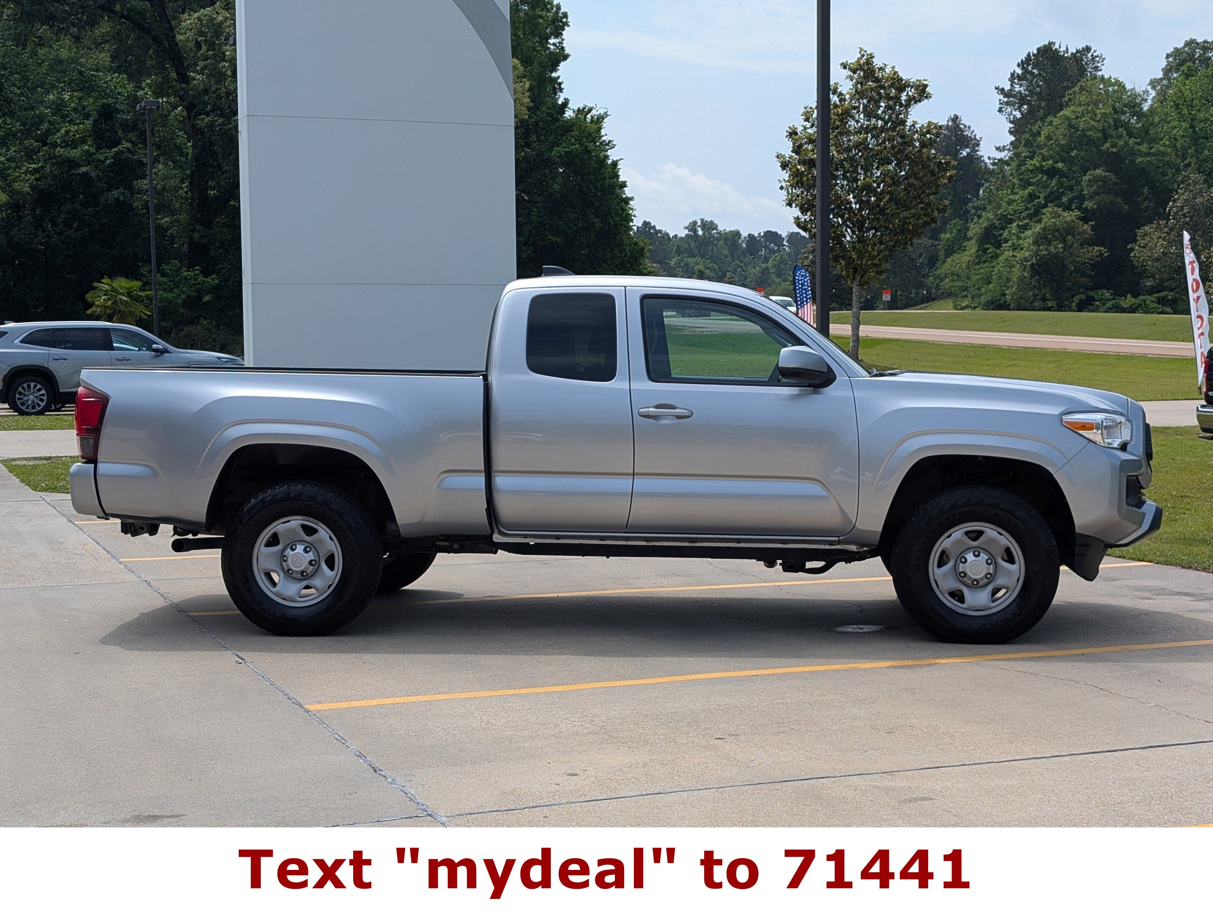 2022 Toyota Tacoma 4WD Base