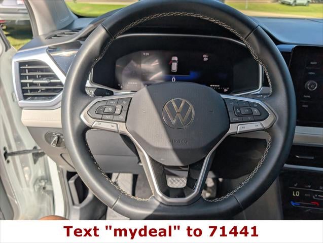 2026 Volkswagen Taos SE