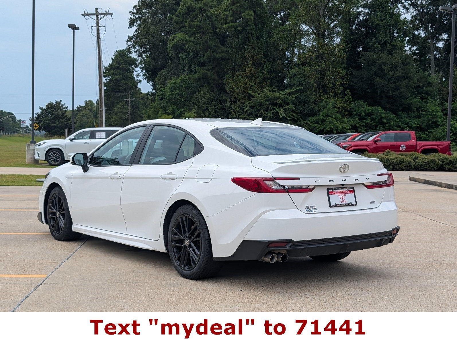 2025 Toyota Camry SE