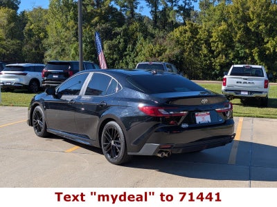2025 Toyota Camry SE