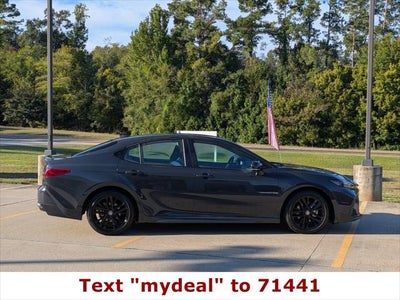 2026 Toyota Camry SE