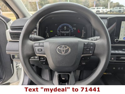 2025 Toyota Camry LE