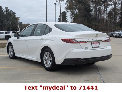 2025 Toyota Camry LE