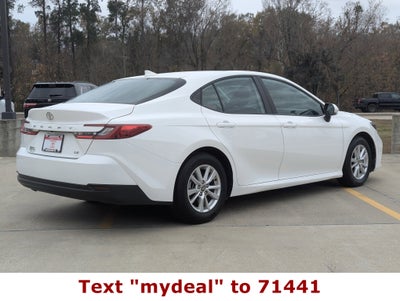 2025 Toyota Camry LE