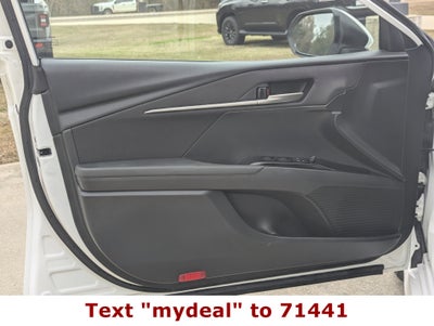 2025 Toyota Camry LE