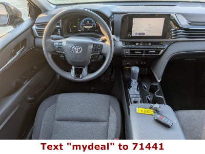 2025 Toyota Camry LE