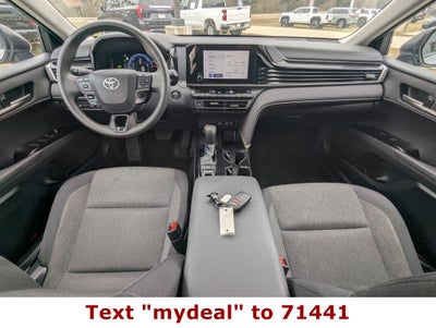 2025 Toyota Camry LE