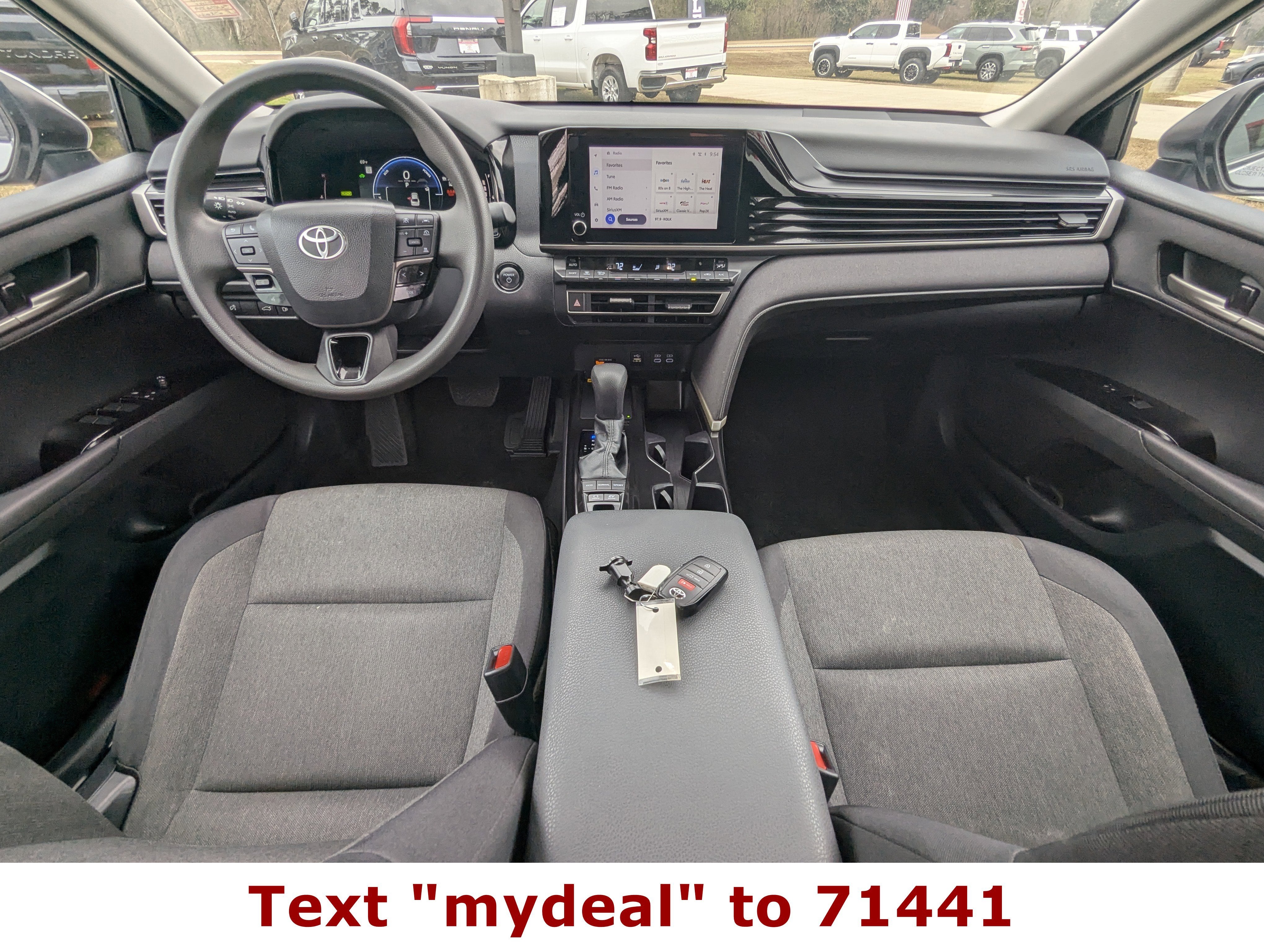 2025 Toyota Camry LE