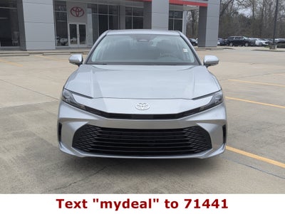 2025 Toyota Camry LE