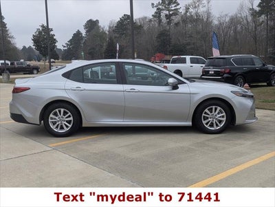 2025 Toyota Camry LE