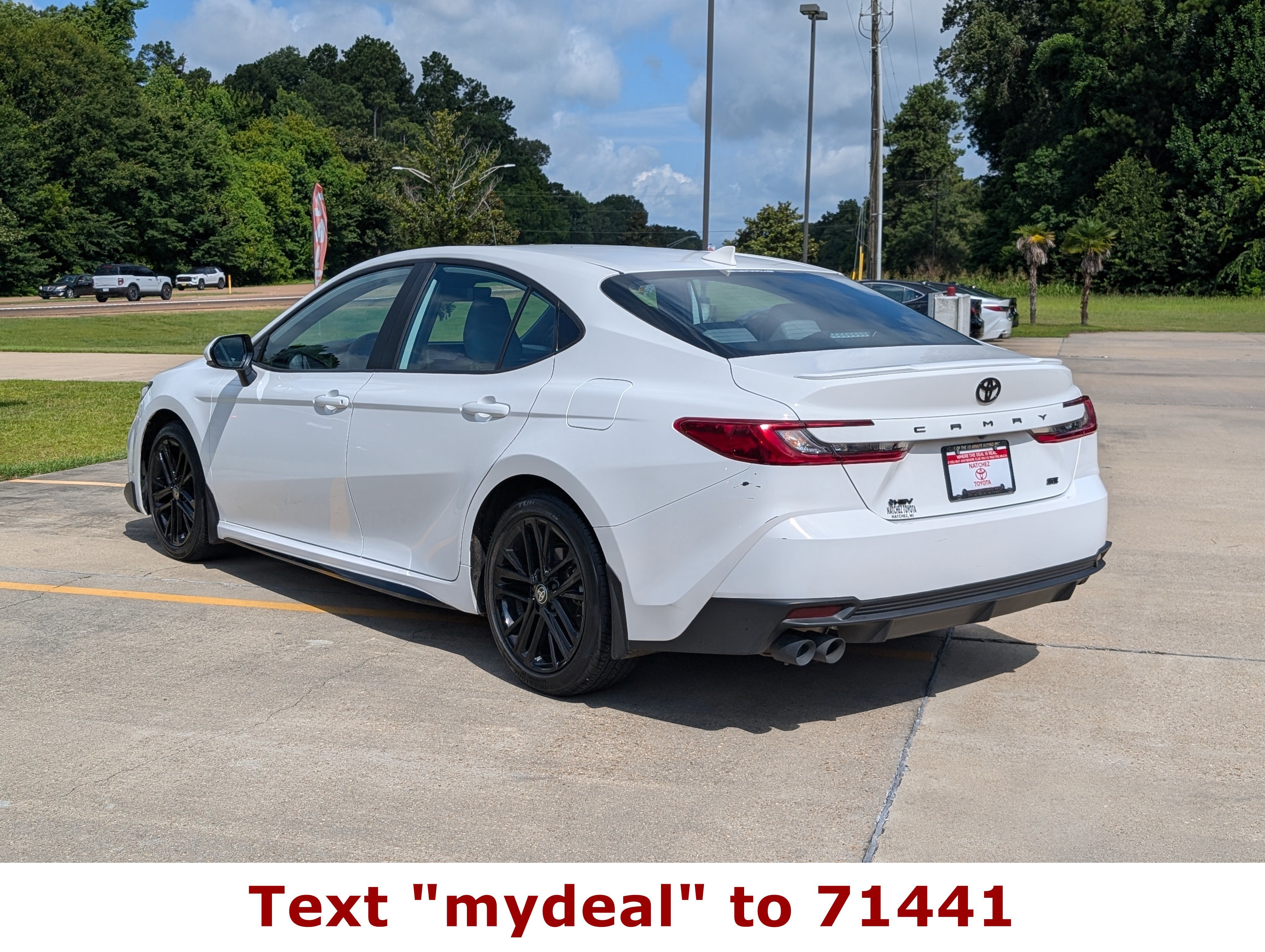2025 Toyota Camry SE